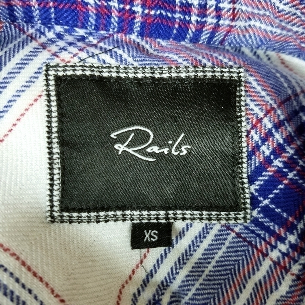Rails Britt white blue red plaid short sleeve button front top women's size XS - Picture 8 of 9